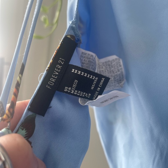 Butterfly Flow tank top - Picture 4 of 4